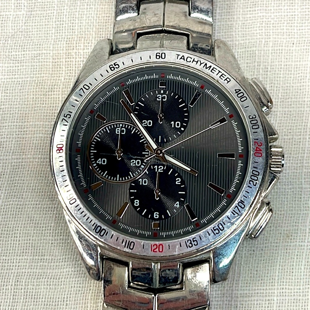 Tachymeter oversize 45 mm silver watch